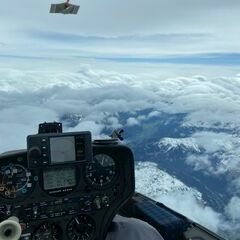 Flugwegposition um 13:50:19: Aufgenommen in der Nähe von Gemeinde Saalbach-Hinterglemm, Österreich in 5536 Meter